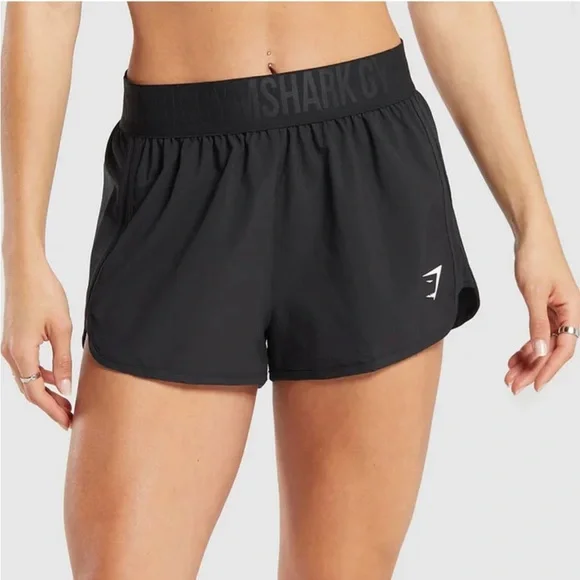 Gymshark Training Loose Fit Shorts XS - Picture 5 of 5